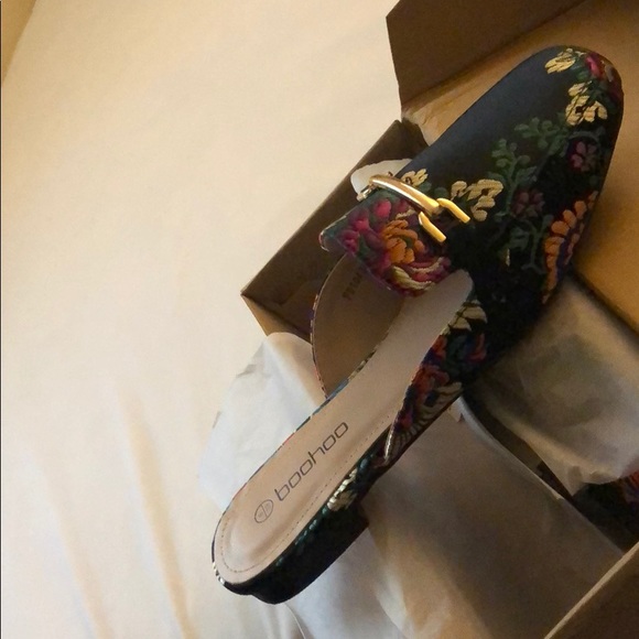 Mules - Picture 2 of 2